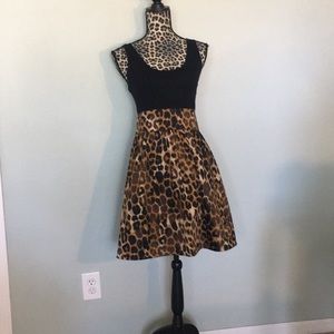 In good condition and has pockets.